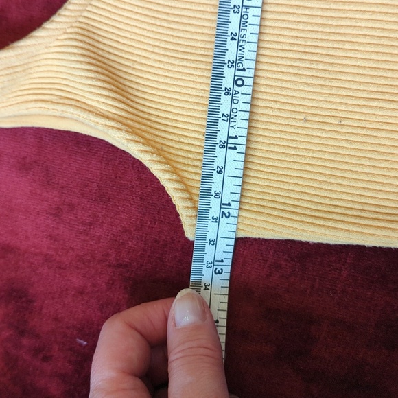 Crop Top - Picture 7 of 8